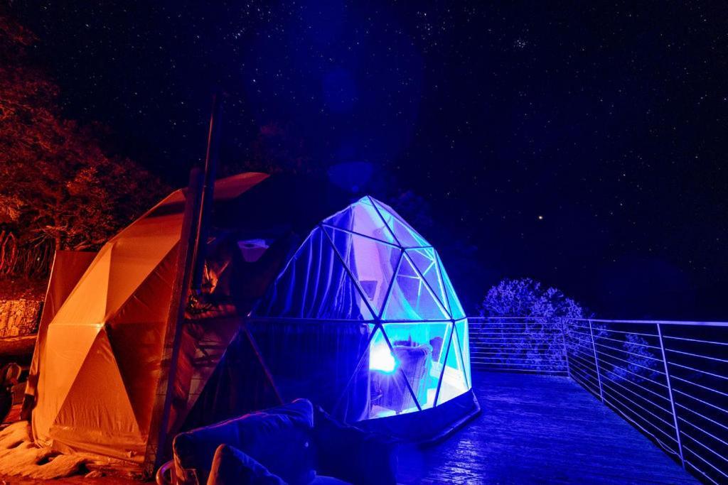 Zia Geo Dome At El Mistico Ranch, Glamping Vila Nogal Exterior foto
